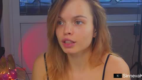 Snapshot of eva_sinn chatting on 11/13/25, 10:14 Hi there i am Eva and i wish create a nice community with you so join my Ticket Show for more pleasure online show from 11/13/25, 10:14