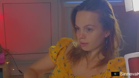 Snapshot of eva_sinn chatting on 11/25/25, 10:26 Hi there i am Eva and i wish create a nice community with you so join my Ticket Show for more pleasure online show from 11/25/25, 10:26