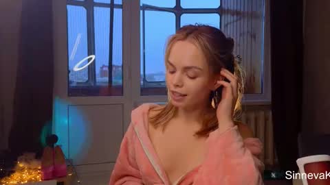 Snapshot of eva_sinn chatting on 11/29/25, 10:51 Hi there i am Eva and i wish create a nice community with you so join my Ticket Show for more pleasure online show from 11/29/25, 10:51