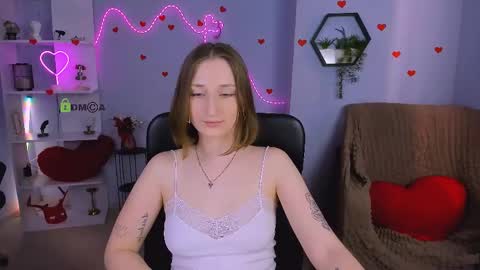Snapshot of eva_smiith_ chatting on 06/05/26, 06:42 Eva online show from 06/05/26, 06:42