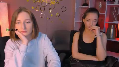 Snapshot of eva_smiith_ chatting on 06/18/26, 05:41 Eva online show from 06/18/26, 05:41