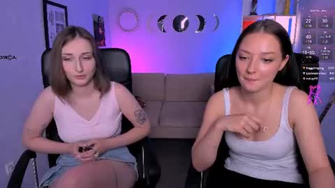 Snapshot of eva_smiith_ chatting on 07/14/26, 10:21 Eva online show from 07/14/26, 10:21