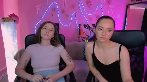 Snapshot of eva_smiith_ chatting on 07/17/26, 05:58 Eva online show from 07/17/26, 05:58