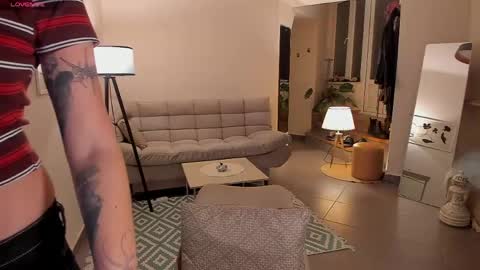 Snapshot of eva_sun chatting on 05/06/26, 05:40 Fansly - - use this referral link to support me online show from 05/06/26, 05:40