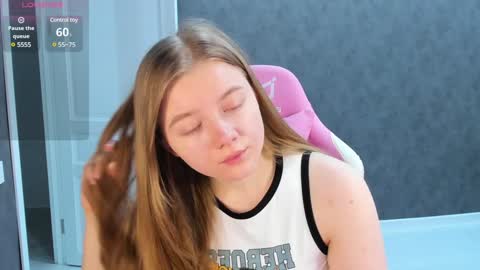 Snapshot of eva_tomiok chatting on 01/26/25, 05:56 Eva online show from 01/26/25, 05:56