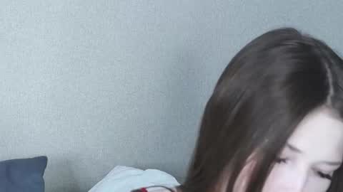 Snapshot of eva_varnerr chatting on 12/31/24, 11:09 eva varnerr online show from 12/31/24, 11:09