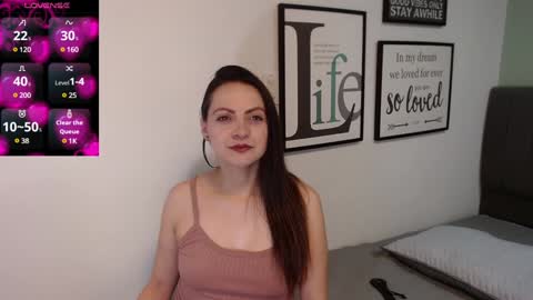 Snapshot of eva_villa chatting on 12/11/24, 08:07 Eva online show from 12/11/24, 08:07