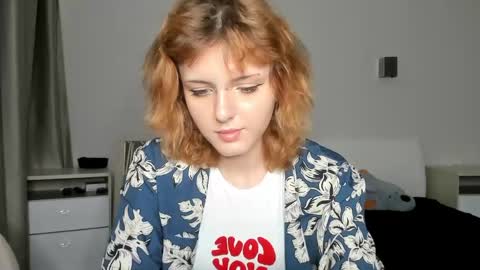 Snapshot of eva_vv chatting on 05/24/26, 05:34 Eva online show from 05/24/26, 05:34