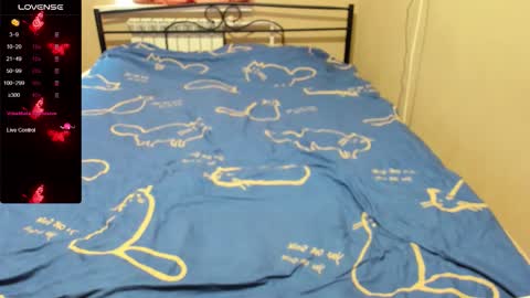 Eva online show from 11/12/25, 10:48