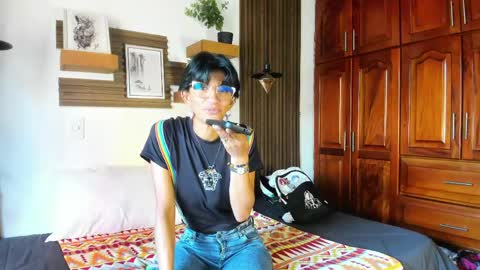 Snapshot of evaa_campbell chatting on 04/20/26, 02:31 Eva online show from 04/20/26, 02:31