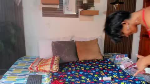 Snapshot of evaa_campbell chatting on 05/01/26, 01:59 Eva online show from 05/01/26, 01:59