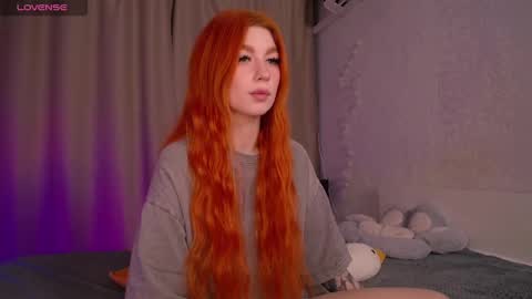 Snapshot of evaa_moonn_ chatting on 12/12/24, 06:57 Eva online show from 12/12/24, 06:57