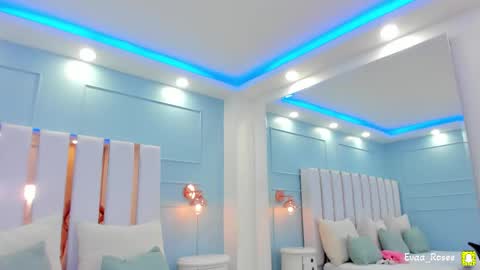 Snapshot of evaa_rose_ chatting on 02/16/26, 10:17 Eva online show from 02/16/26, 10:17