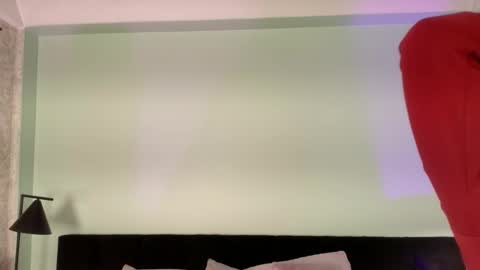 Snapshot of evaa_stevens chatting on 10/11/25, 11:42 julieth online show from 10/11/25, 11:42