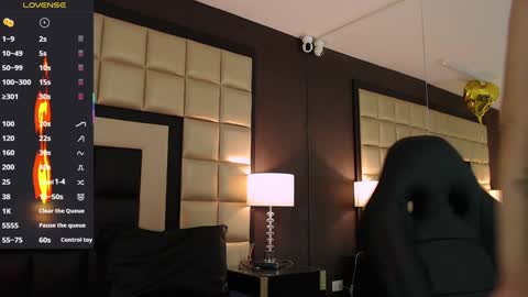 Snapshot of evaafoxxy_ chatting on 02/05/25, 11:55 evaafoxxy_ online show from 02/05/25, 11:55
