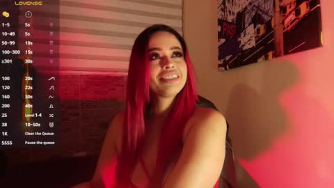 Snapshot of evaafoxxy_ chatting on 09/16/25, 11:44 evaafoxxy_ online show from 09/16/25, 11:44