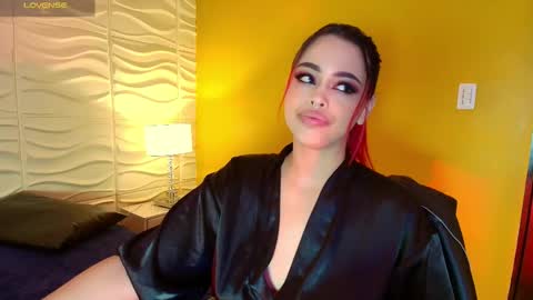 Snapshot of evaafoxxy_ chatting on 10/16/25, 11:55 evaafoxxy_ online show from 10/16/25, 11:55