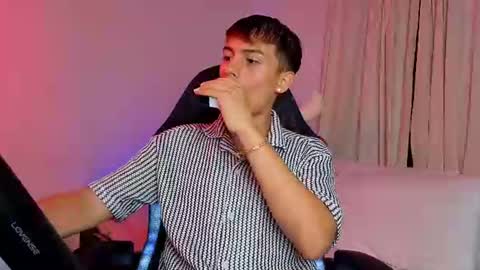 EVAN online show from 07/01/26, 03:08