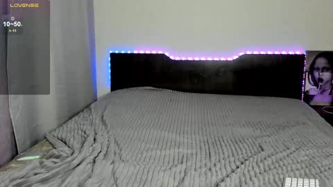 Eva online show from 02/14/25, 01:29