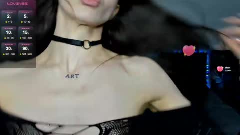 Eva online show from 02/19/25, 11:38