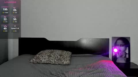 Eva online show from 10/11/25, 10:14