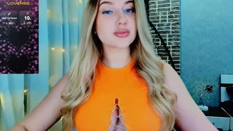 Eva  online show from 11/23/25, 02:22