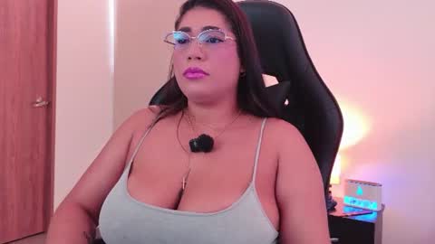 Jenny Carters online show from 07/18/26, 07:28