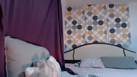 Snapshot of evacrisxxx chatting on 10/09/25, 01:58 hornycrissyyourlove online show from 10/09/25, 01:58