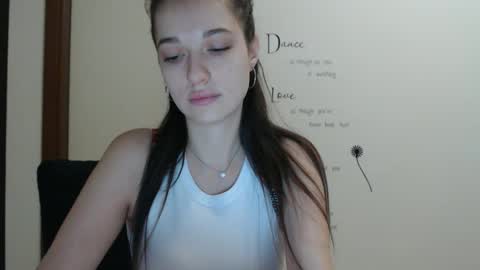 Snapshot of evaeldis chatting on 09/10/25, 04:40 Eva online show from 09/10/25, 04:40