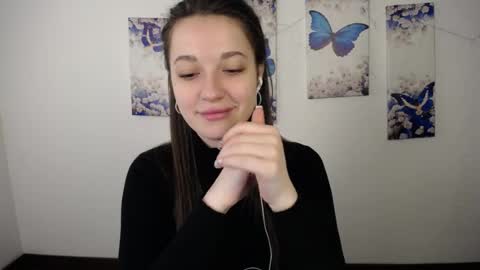 Snapshot of evaeldis chatting on 04/20/26, 11:02 Eva online show from 04/20/26, 11:02