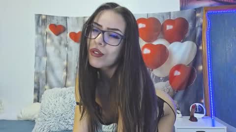 EvaGabe online show from 10/01/25, 03:45