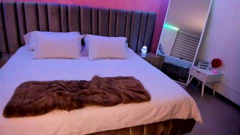 Snapshot of evagomez chatting on 02/07/25, 05:20 Eva Gomez online show from 02/07/25, 05:20