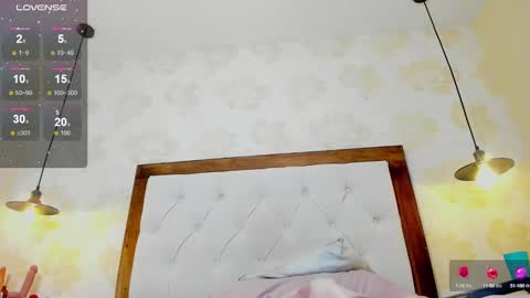 E V A  online show from 02/17/25, 08:41