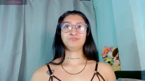 Evah Lee online show from 03/10/26, 01:10