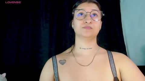 Evah Lee online show from 07/14/26, 03:33