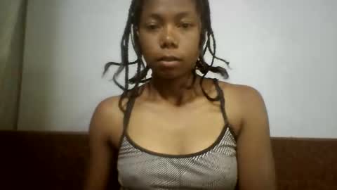 evahaldy online show from 11/08/25, 06:24