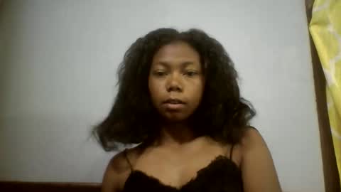 evahaldy online show from 11/12/25, 02:23