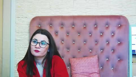 evakarrera online show from 04/27/26, 09:40