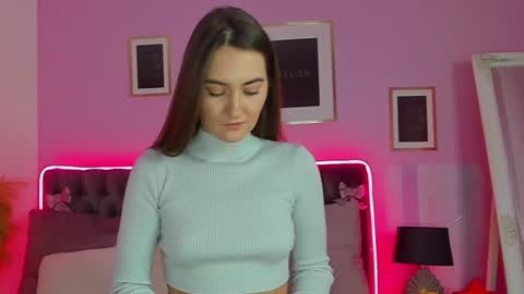 Eva online show from 01/10/25, 07:04