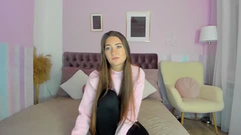 Eva online show from 10/01/25, 04:40