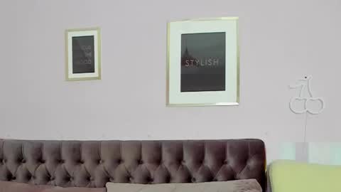 Eva online show from 10/09/25, 05:16