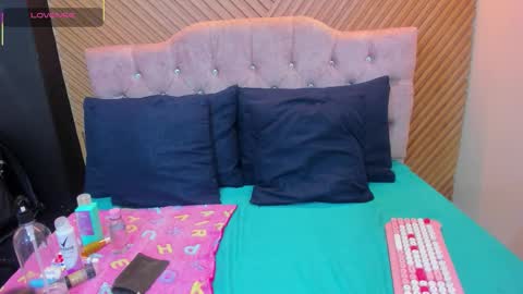 Eva online show from 01/15/26, 05:49