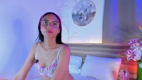    . online show from 05/06/26, 09:09
