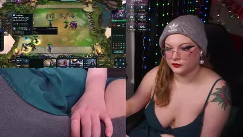 Eva  online show from 11/21/25, 12:59