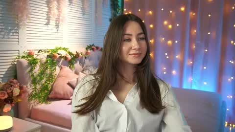 Snapshot of evamossi chatting on 03/06/25, 06:41 Eva online show from 03/06/25, 06:41