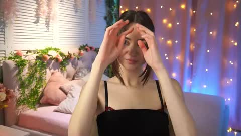Snapshot of evamossi chatting on 03/06/25, 12:52 Eva online show from 03/06/25, 12:52