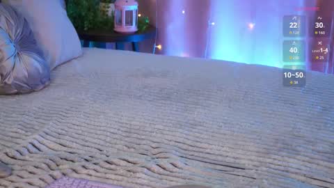 Snapshot of evamossi chatting on 09/28/25, 05:46 Eva online show from 09/28/25, 05:46