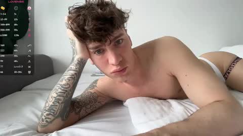 evan_white_ online show from 05/07/26, 07:47