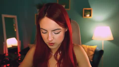 Eva  online show from 08/04/26, 01:14