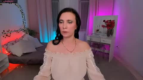 Evanessa online show from 01/16/26, 06:06